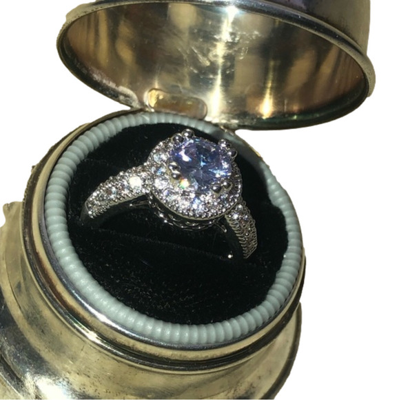 SILVER Tone Simulated Amethyst Halo Ring w Filigree Setting Sturdy Costume s7 - Picture 1 of 6